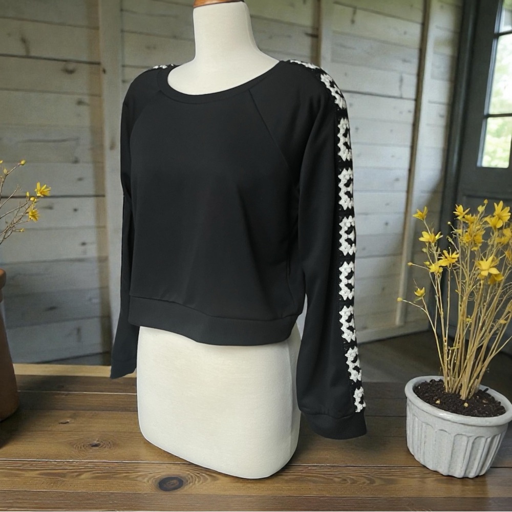 Rebellion Cropped Long Sleeve Sweatshirt w/ White Crochet Granny Square details